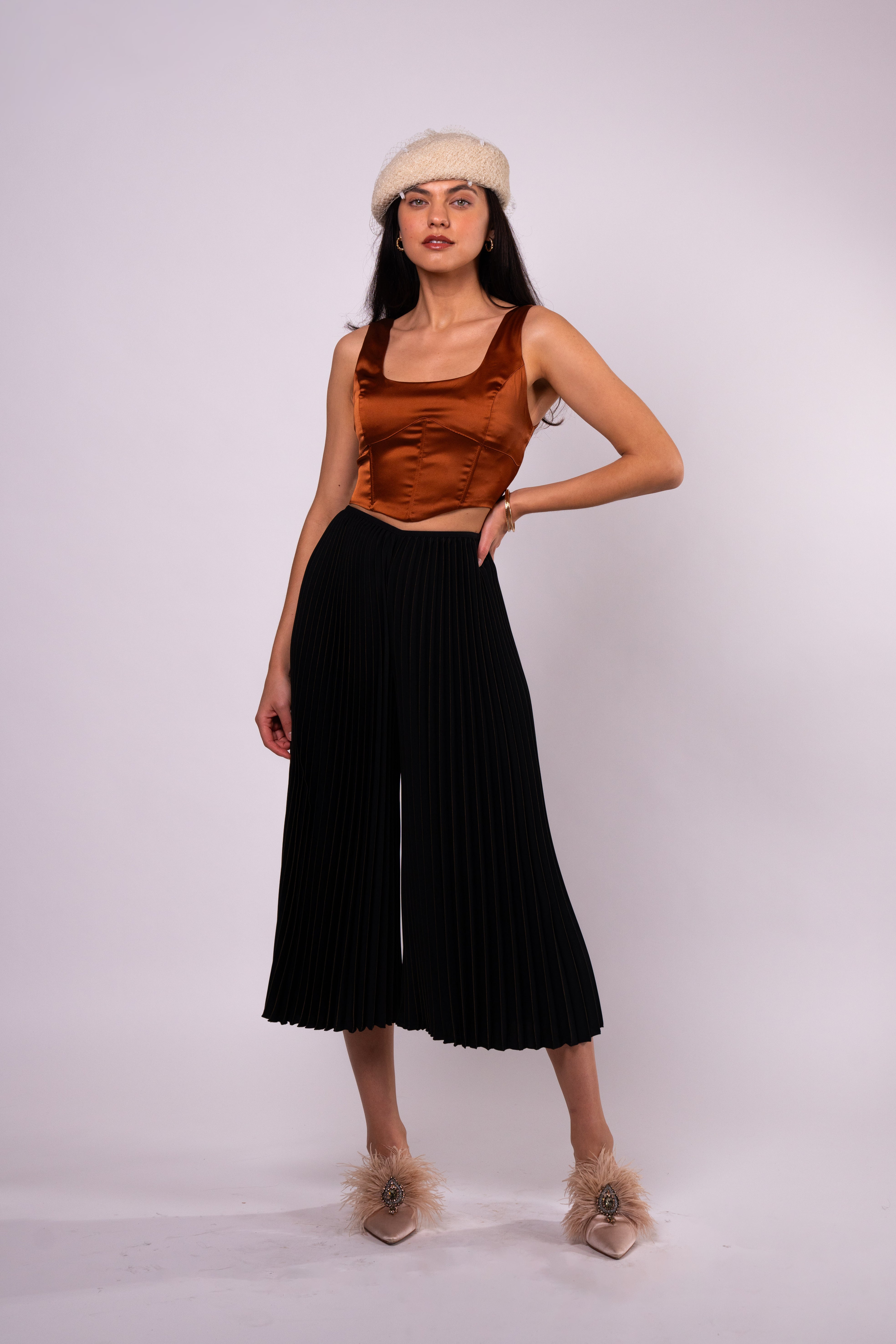 Brangio Italy Vintage Luxe Pleated Palazzo Pants - Black