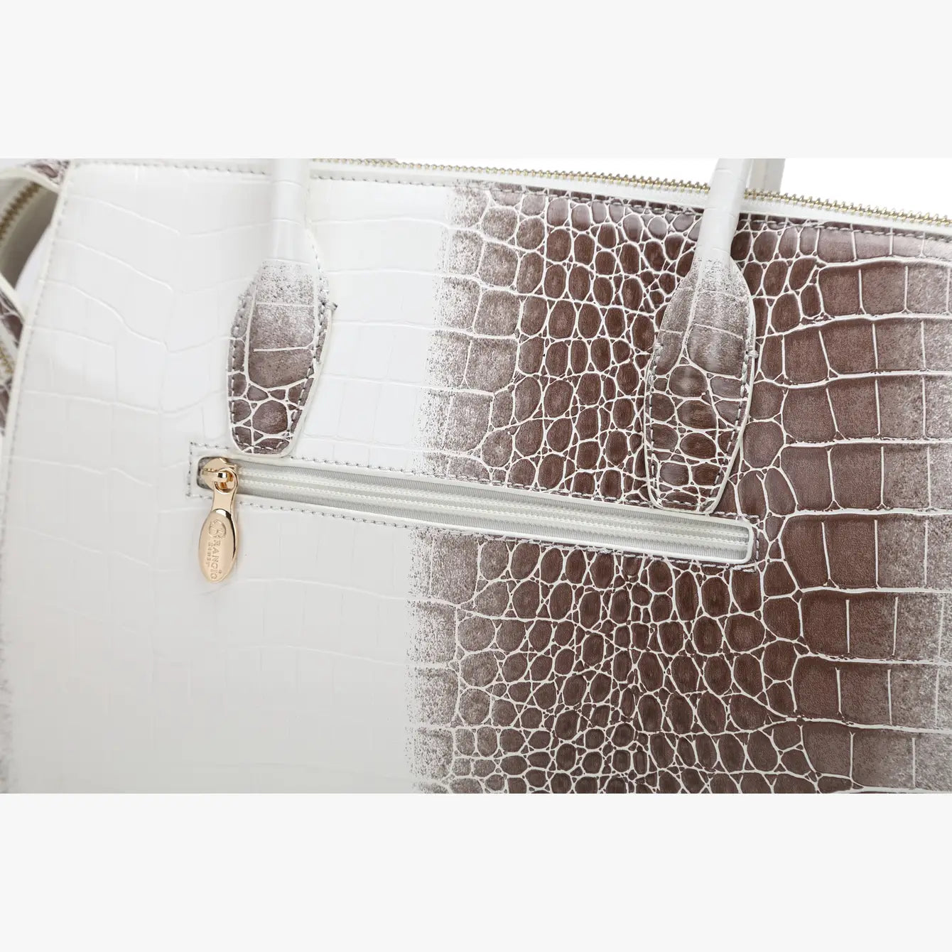 Brangio Elegant Croc-Embossed Handbag