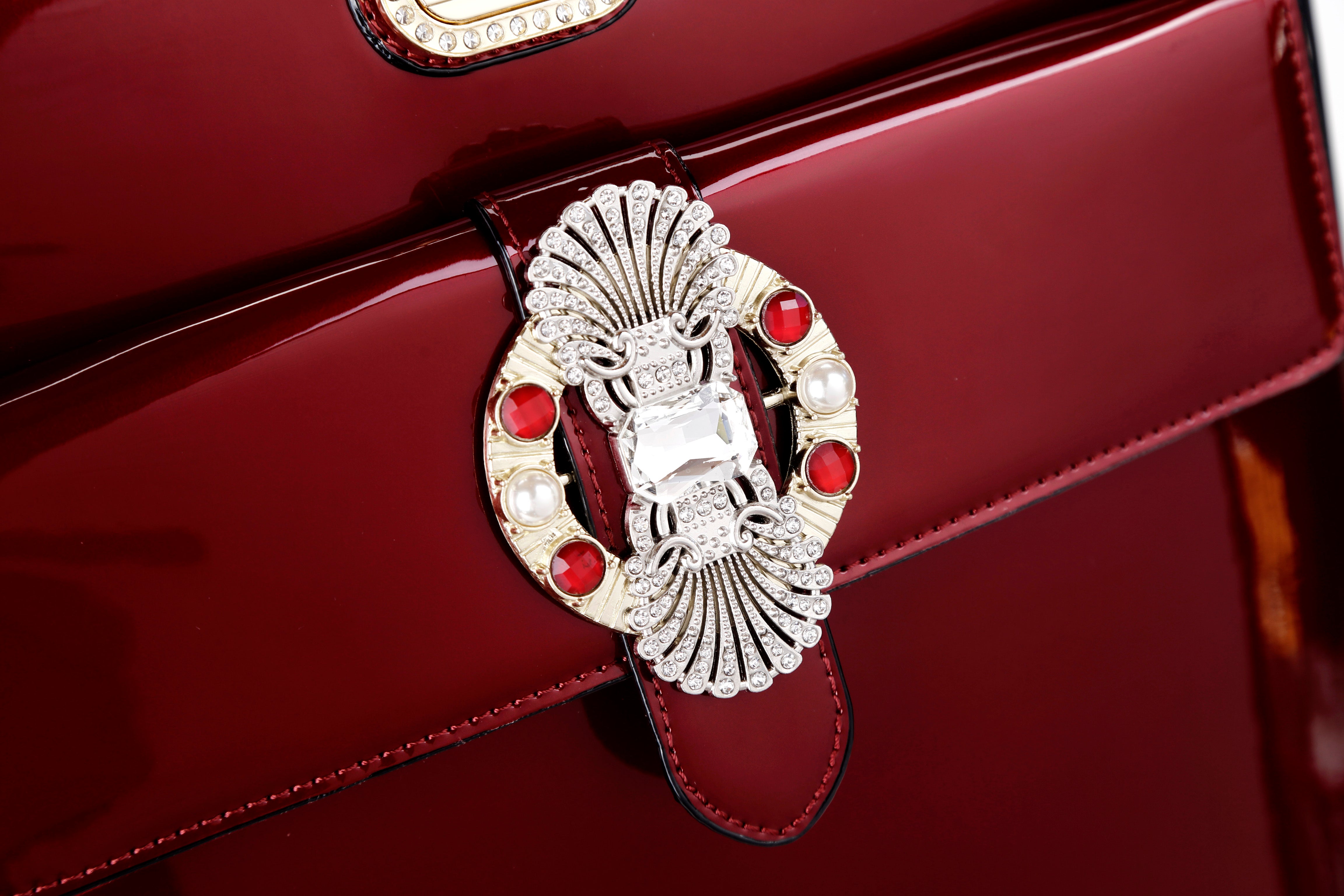 Queen's Crown Suitcase Getaway Travel Luggage Spinner Wheels - Brangio Italy Co.